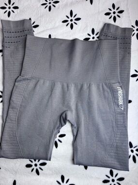 Gymshark Seamless Leggings in Gray - High Waist
